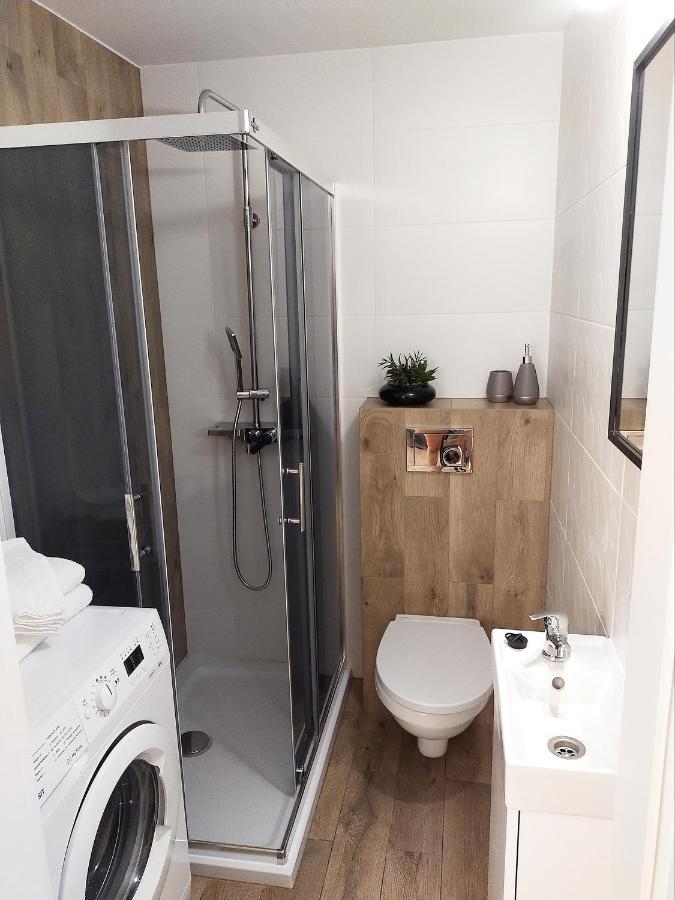 Apartament 11 Listopada Ostroleka  Eksteriør billede